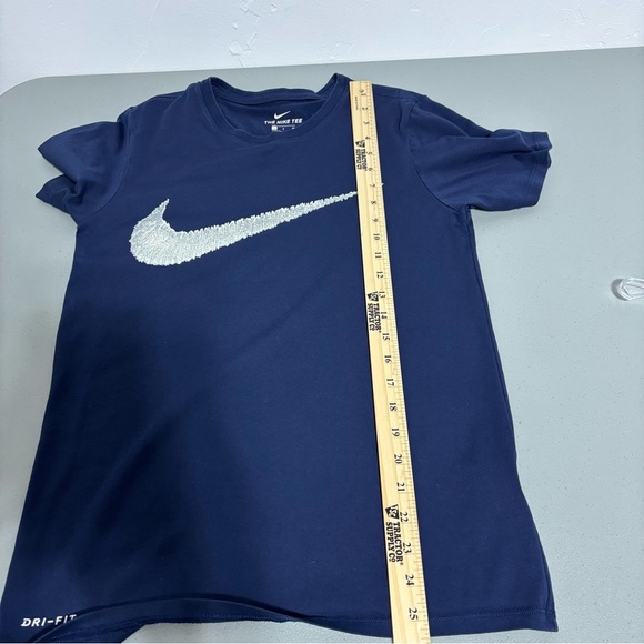 The Nike Tee Athletic Cut Dri Fit Navy Blue T Shirt Short Sleeve Men's Small - Picture 8 of 8